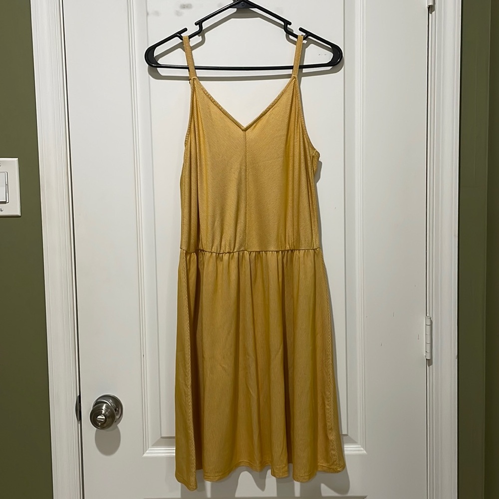 Universal Threads sundress